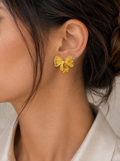 Bow earrings