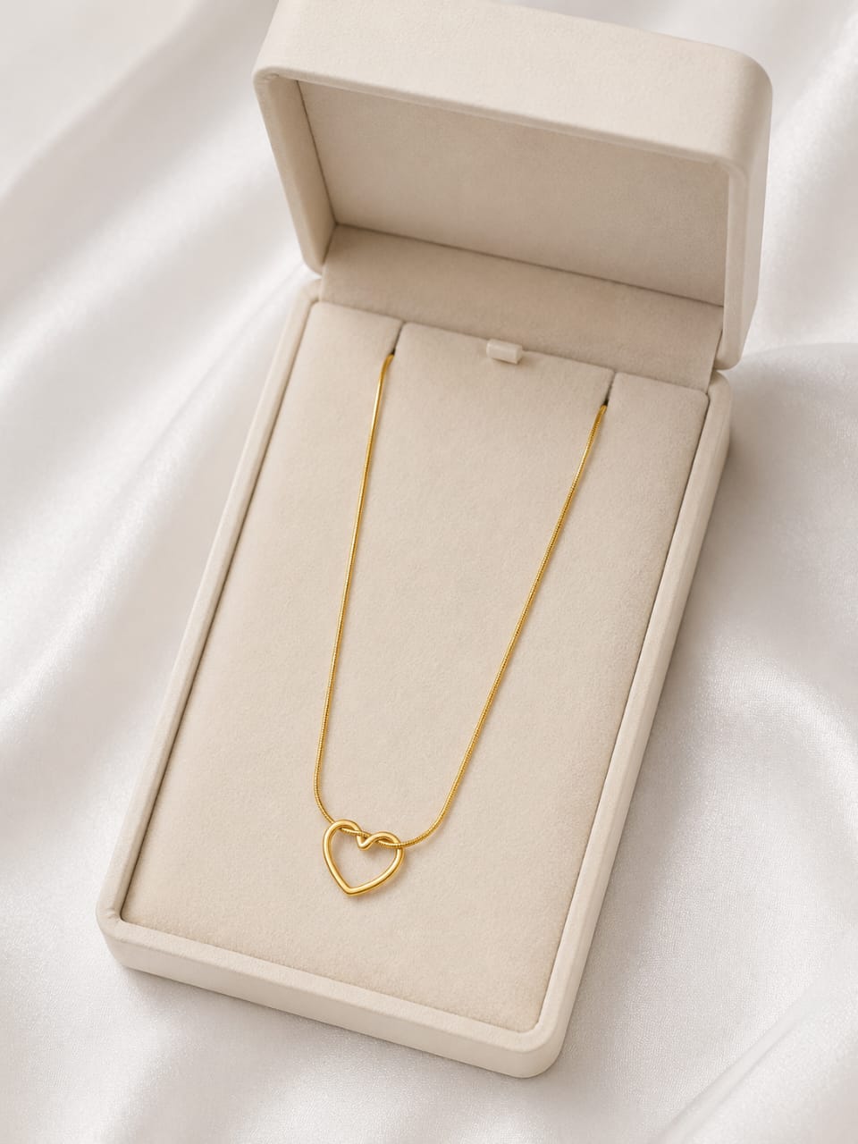 Golden Heart Pendant Necklace